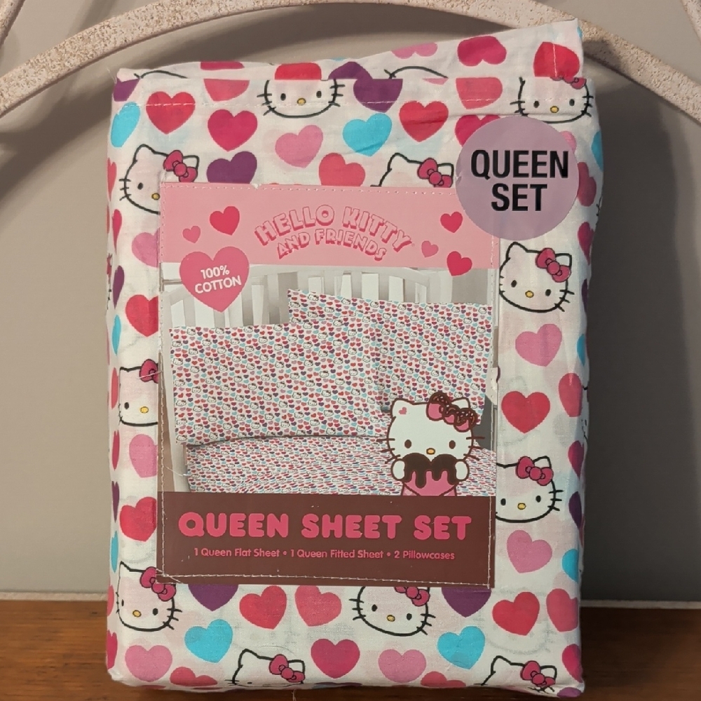 Hello Kitty Pink, Red & Aqua Heart Queen Sheet Set